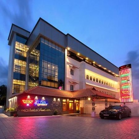 Jk Park Residency Hotel Kannur Exterior foto